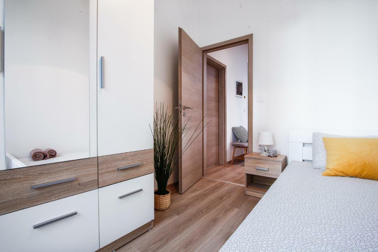 Apartment Kensi*** 普拉 外观 照片