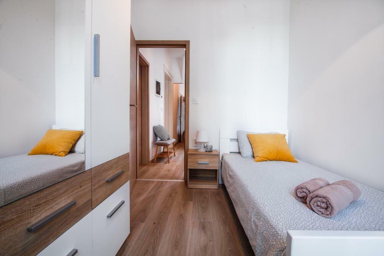 Apartment Kensi*** 普拉 外观 照片